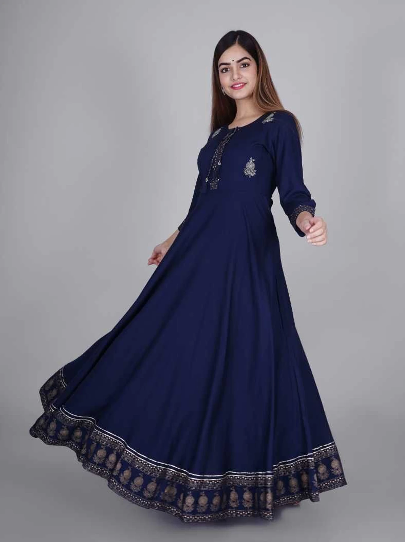 Rayon Kurtiwalas Women Printed Viscose Rayon Anarkali Kurta (Blue)