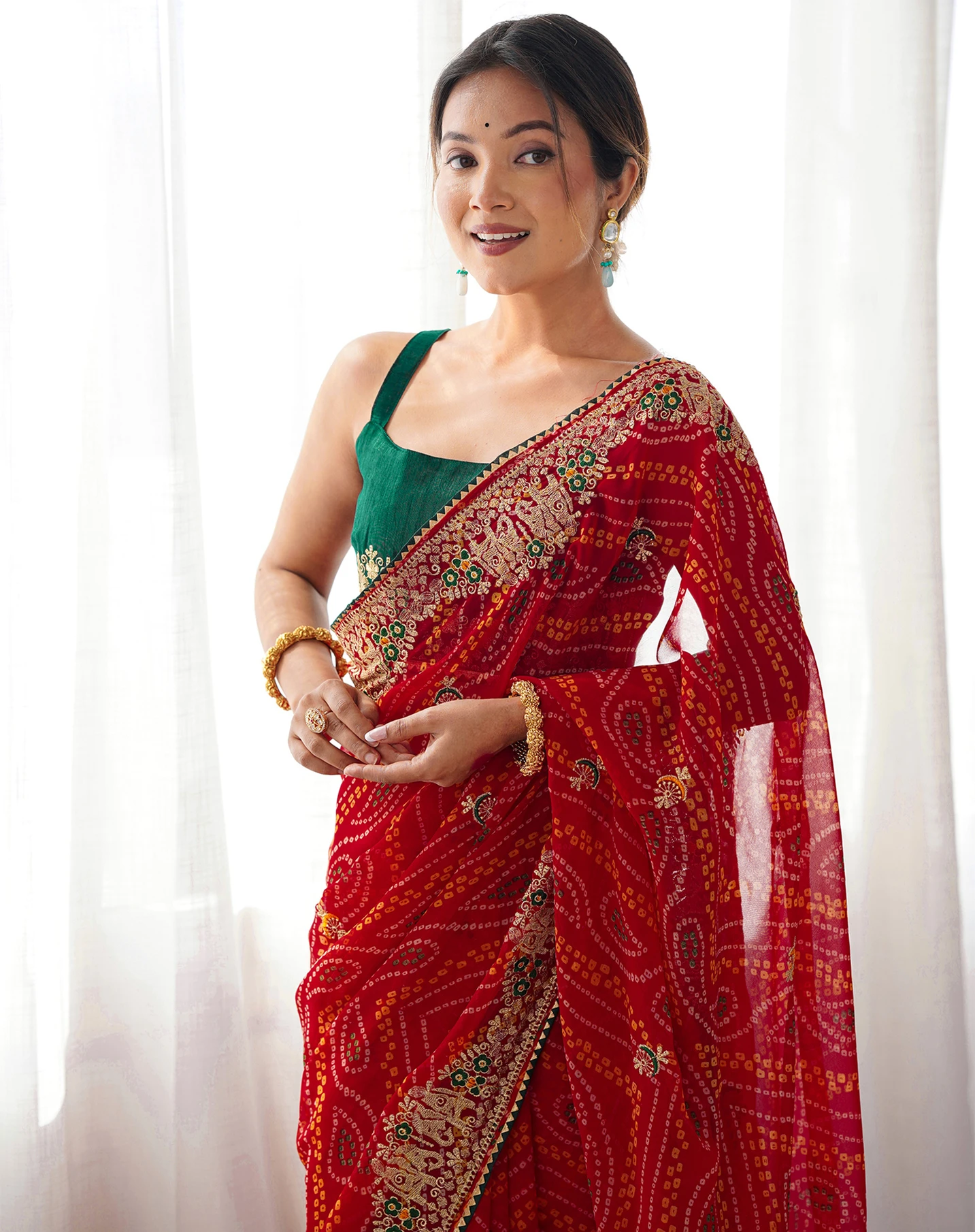 Satrani Printed, Embroidered, Embellished Bollywood Georgette, Lace Saree (Red)