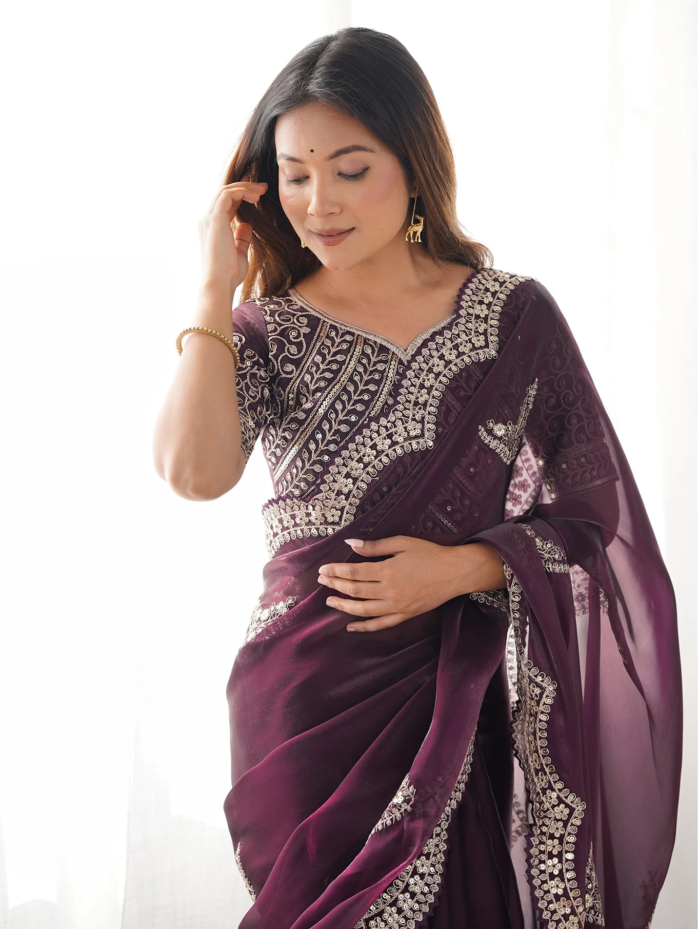 Samah Embroidered Bollywood Organza Saree (Purple)