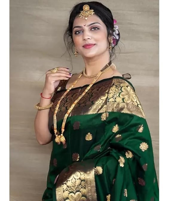Women's Pure Soft Silk Saree With Blouse Piece For Wedding