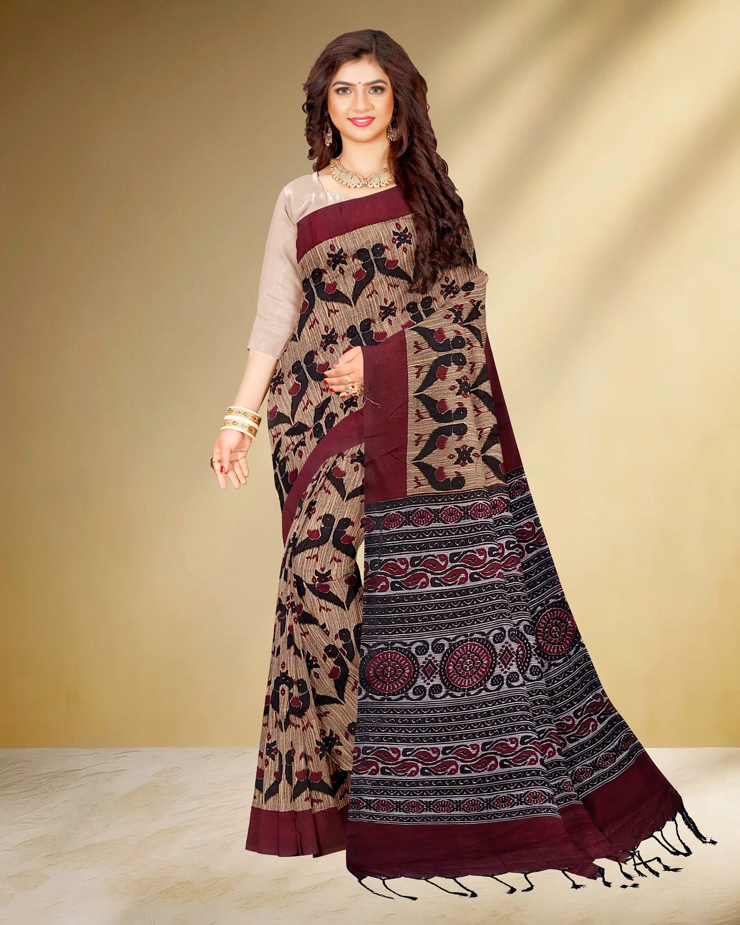SHREE HARI HANDLOOM SAREE Floral Print Handloom Pure Cotton Saree (Mustard)