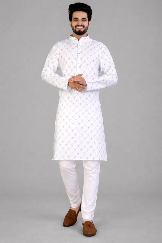 Men Printed Cotton Blend Straight Kurta (Multicolor)