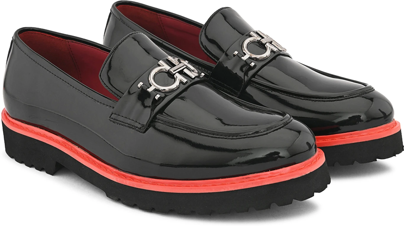 Comfortable Lightweight Height Increase Patent Finish Slipon Mocassin For Men