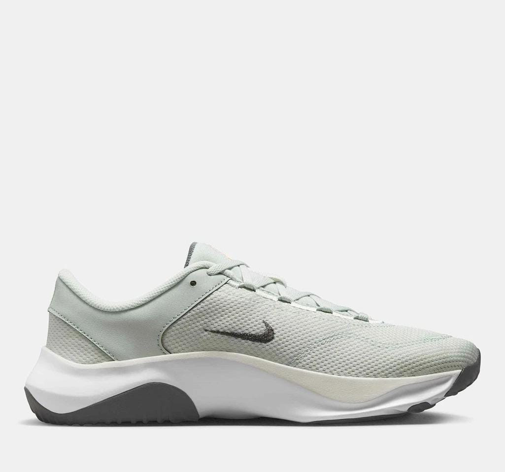 M NIKE LEGEND ESSENTIAL 3 NN Training & Gym Shoes For Men (Grey)