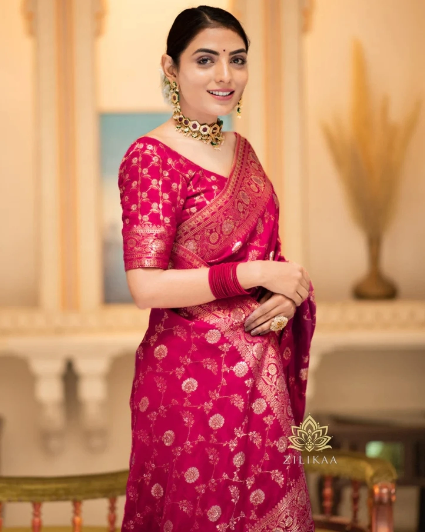 PHEASANT Woven Banarasi Jacquard, Art Silk Saree (Pink)