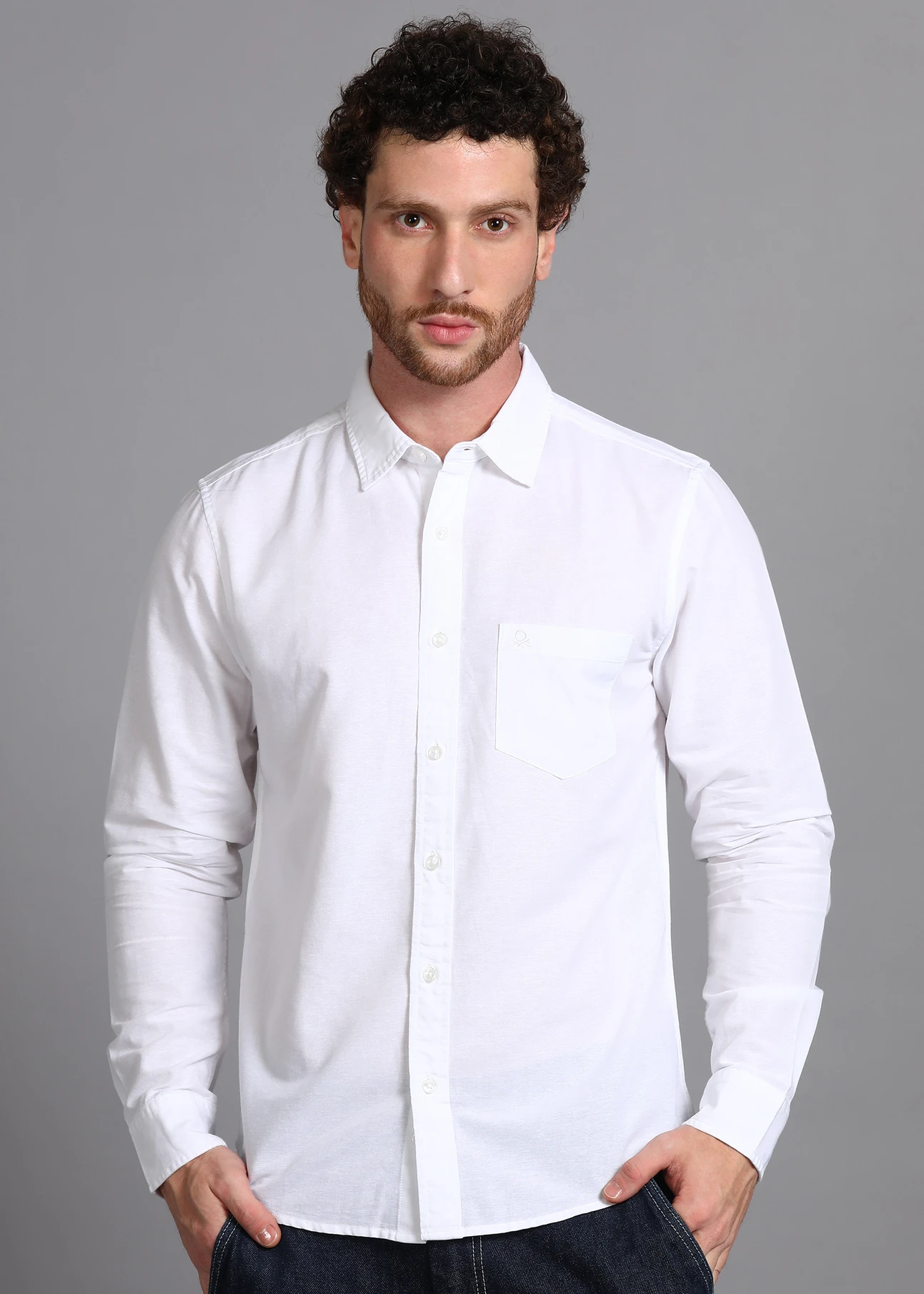 United Colors of Benetton Men Regular Fit Solid Casual Shirt