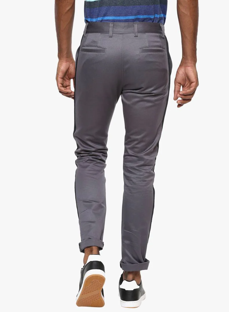 Men's Grey Cotton Solid Mid-Rise Casual Regular Fit Chinos